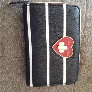 Betsey Johnson wallet